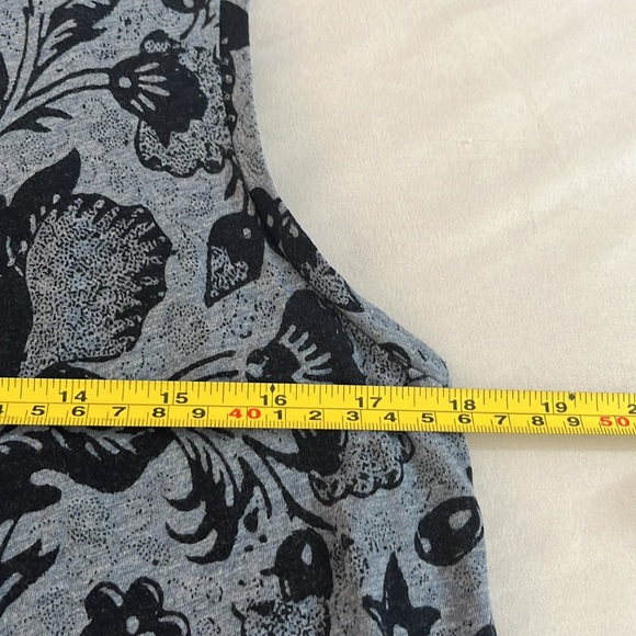 Loft Sleeveless Tank - Picture 3 of 6